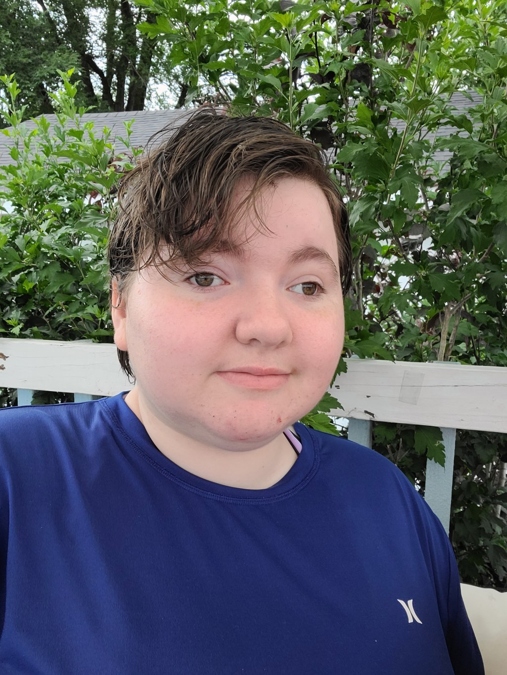 HEY, it’s me. I’m back. Here’s a poem.